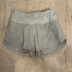 lululemon high rise speed up shorts 4in!